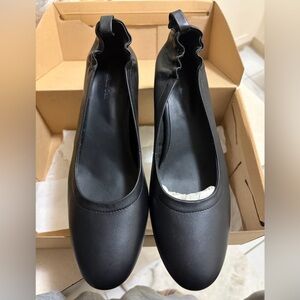 FRANK & OAK Elegant Black Women's Loafers